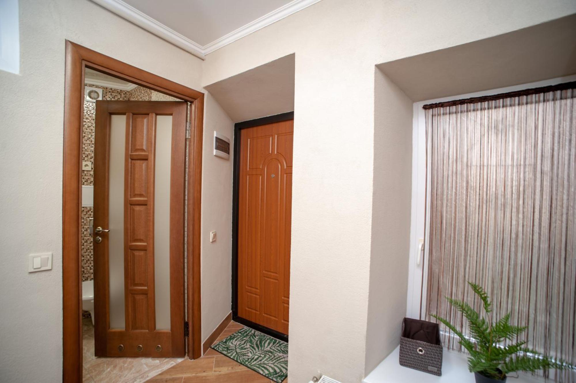 Romantic Suite, 3Mins To Rynok Square Lviv Ngoại thất bức ảnh